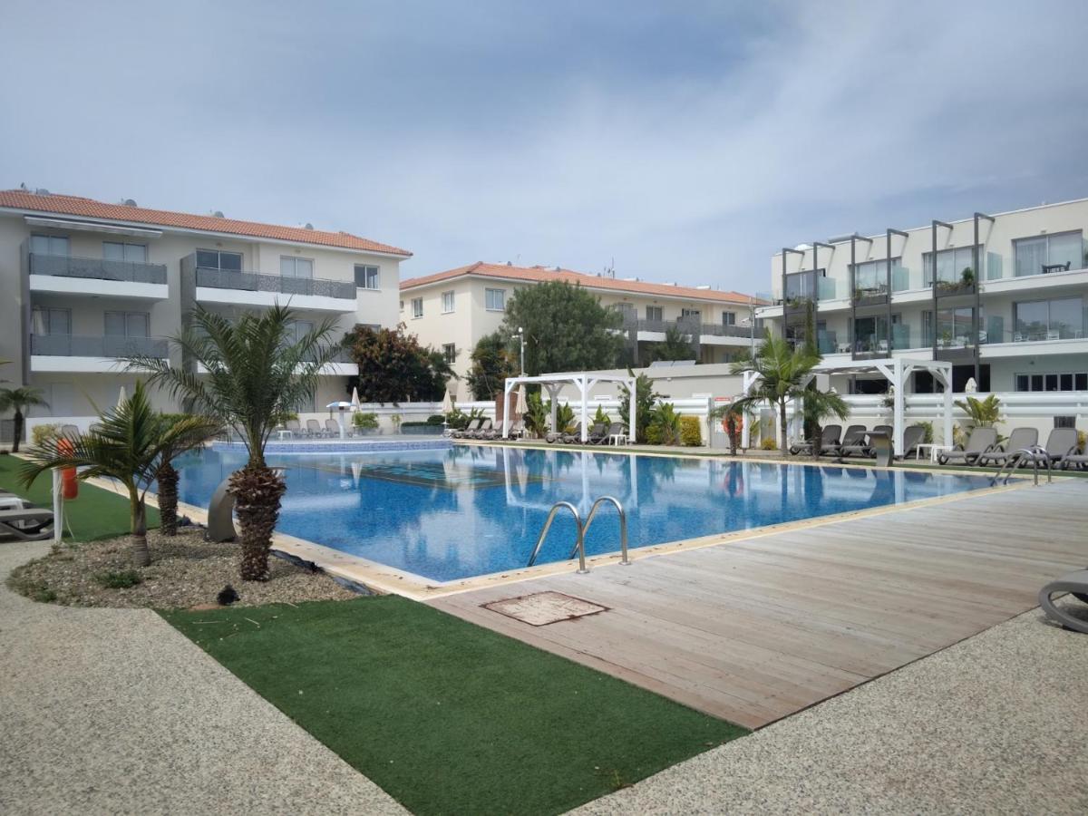 Sweet Retreat Appartement Paralimni Buitenkant foto