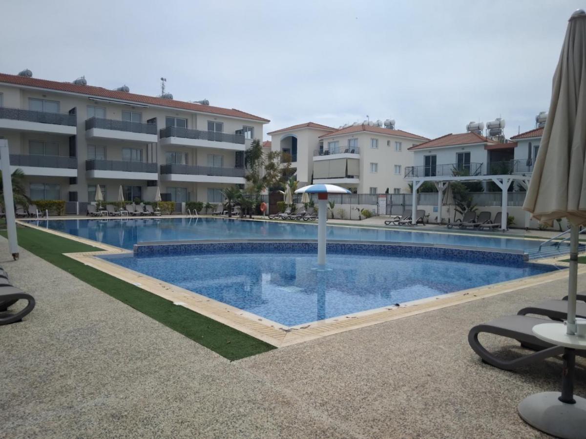 Sweet Retreat Appartement Paralimni Buitenkant foto